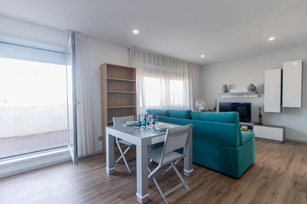 פורטו Downtown 1Br Apartment W/ Balcony By Lovelystay מראה חיצוני תמונה